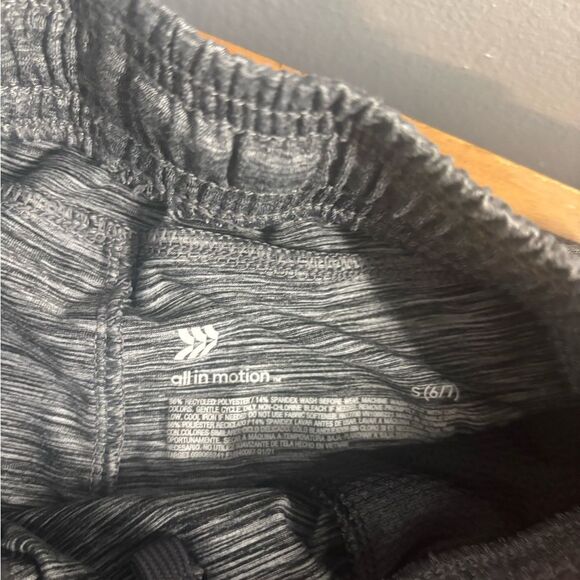 Champion Kids Gray and Black Shorts bundle size 6/7 EUC 4 pieces bundle - Picture 6 of 8